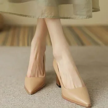 Дамски обувки-лодка; Новост Пролетта 2024 г.; - Модерни Качествена Тенденция Жените Офис Обувки с остър пръсти Черен цвят с Висок ток; Zapatos Mujer